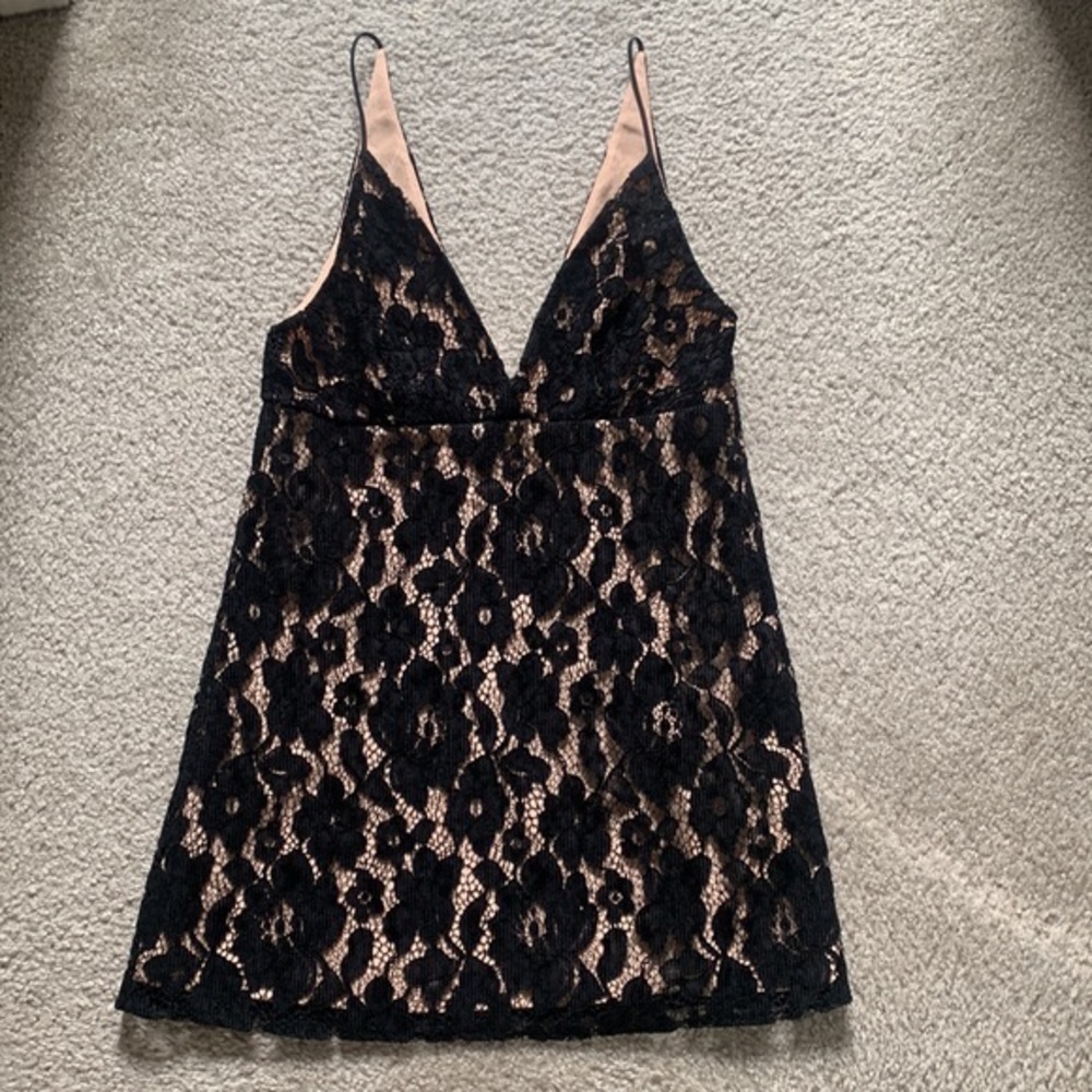 NWT Free People Dangerous Love Floral Lace mini dress Goth black size 6 - Picture 3 of 10
